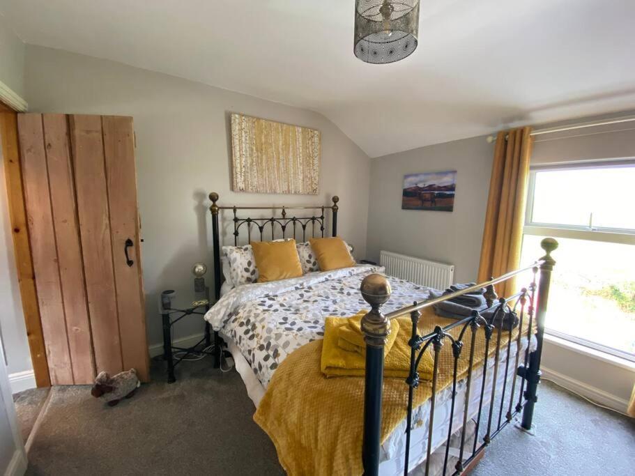 Outskirts Of Ulverston, Entire Cottage - Sleeps 4 阿尔弗斯顿 外观 照片